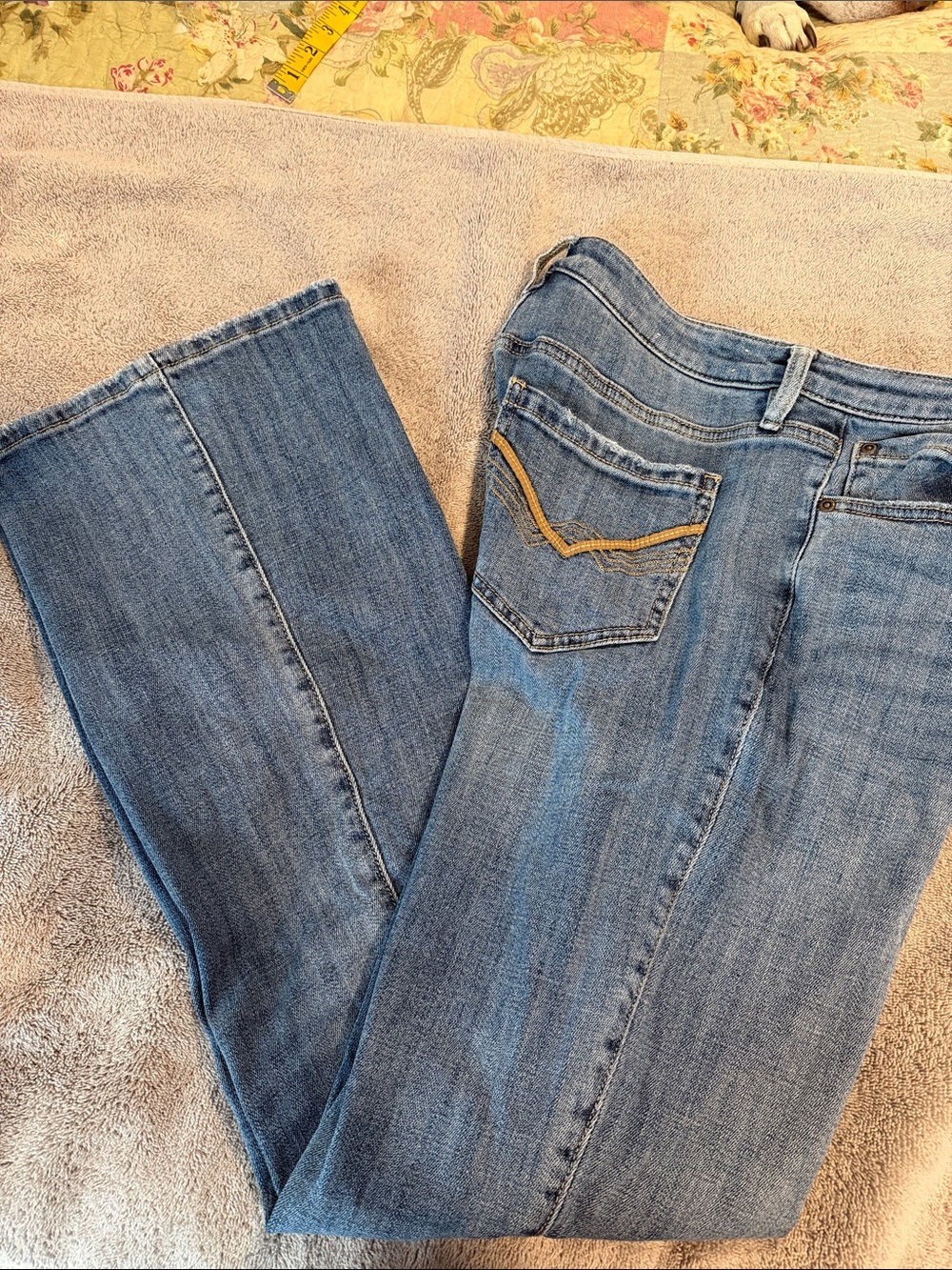 Idyllwind Light Blue Boot Cut Jeans with Contrast Pocket Stitching